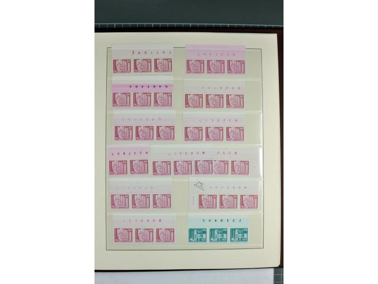 1973/81, postfrische Spezialsammlung der Ausgabe Aufbau in der DDR im Großformat und Kleinformat, dabei Typen, Papiersorten, 