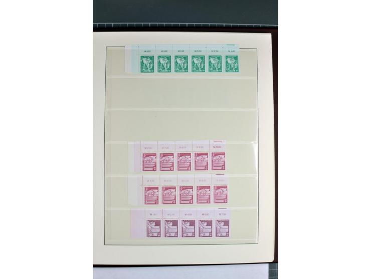 1973/81, postfrische Spezialsammlung der Ausgabe Aufbau in der DDR im Großformat und Kleinformat, dabei Typen, Papiersorten, 