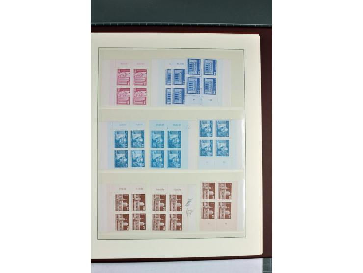 1973/81, postfrische Spezialsammlung der Ausgabe Aufbau in der DDR im Großformat und Kleinformat, dabei Typen, Papiersorten, 