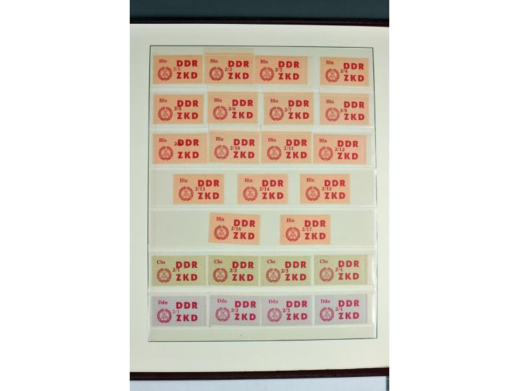 DIENSTMARKEN: 1954/65, postfrische Sammlung mit Mi.-Nr. A 1-17 einheitlich aus der linken oberen Bogenecke, 22xI XII, 29-33y,