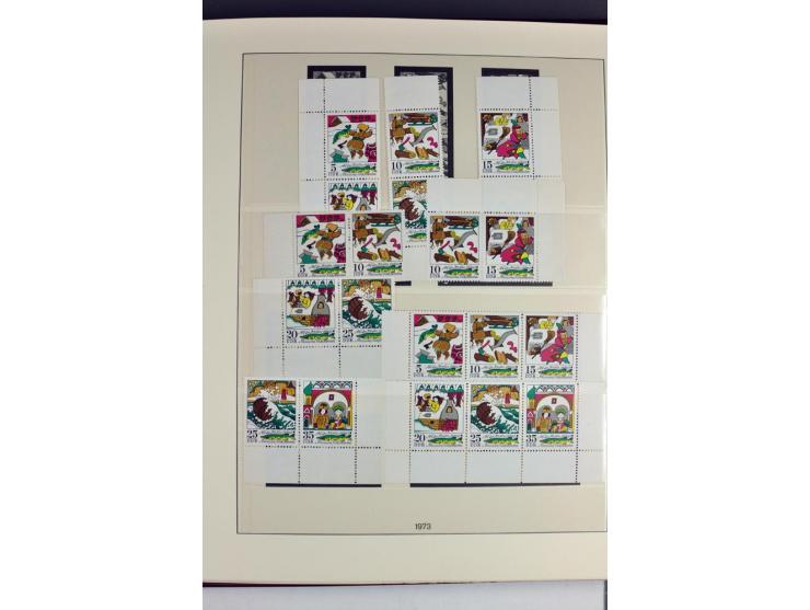 1953/90, überkomplette postfrische Zusammendruck-Sammlung, dabei auch aus Blocks und Kleinbogen ab Marx gezähnt und geschnitt