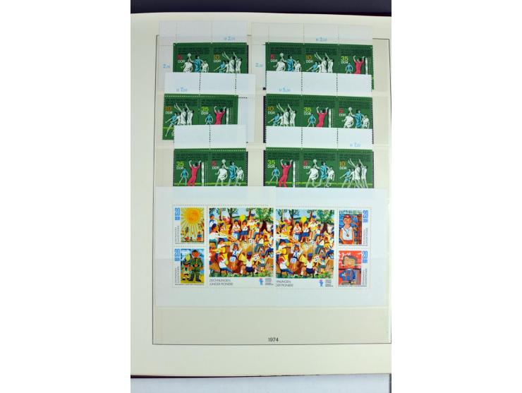 1953/90, überkomplette postfrische Zusammendruck-Sammlung, dabei auch aus Blocks und Kleinbogen ab Marx gezähnt und geschnitt