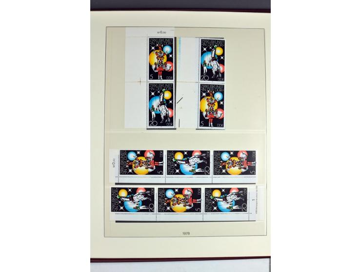 1953/90, überkomplette postfrische Zusammendruck-Sammlung, dabei auch aus Blocks und Kleinbogen ab Marx gezähnt und geschnitt