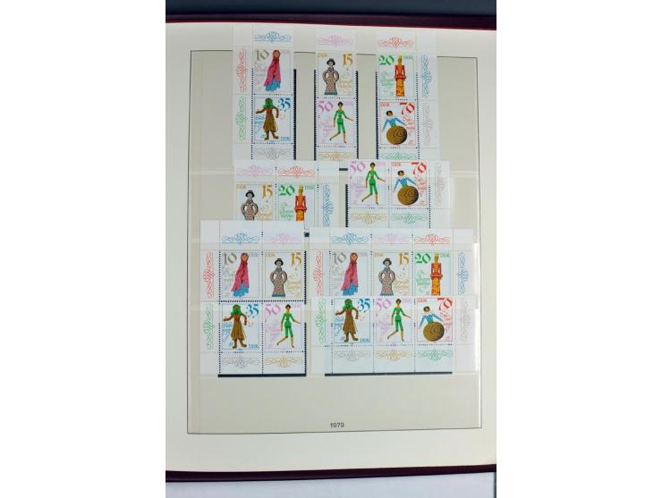 1953/90, überkomplette postfrische Zusammendruck-Sammlung, dabei auch aus Blocks und Kleinbogen ab Marx gezähnt und geschnitt