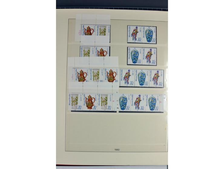 1953/90, überkomplette postfrische Zusammendruck-Sammlung, dabei auch aus Blocks und Kleinbogen ab Marx gezähnt und geschnitt
