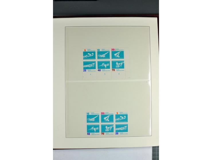 1953/90, überkomplette postfrische Zusammendruck-Sammlung, dabei auch aus Blocks und Kleinbogen ab Marx gezähnt und geschnitt