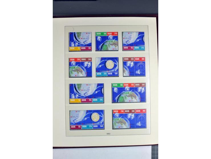 1953/90, überkomplette postfrische Zusammendruck-Sammlung, dabei auch aus Blocks und Kleinbogen ab Marx gezähnt und geschnitt