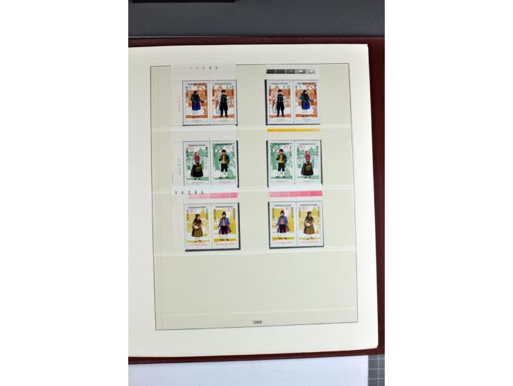 1953/90, überkomplette postfrische Zusammendruck-Sammlung, dabei auch aus Blocks und Kleinbogen ab Marx gezähnt und geschnitt