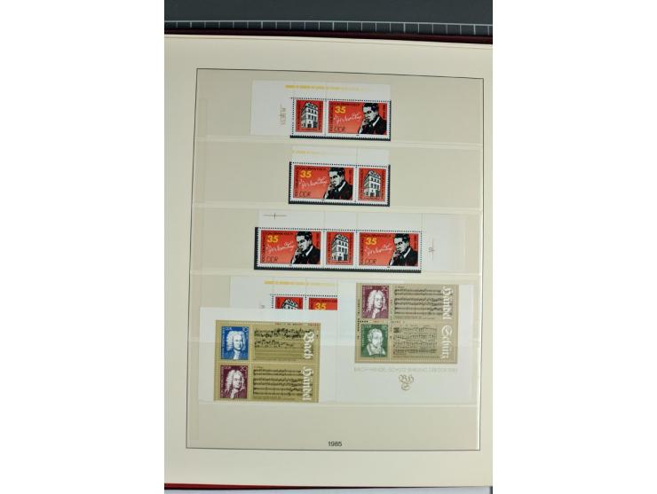 1953/90, überkomplette postfrische Zusammendruck-Sammlung, dabei auch aus Blocks und Kleinbogen ab Marx gezähnt und geschnitt