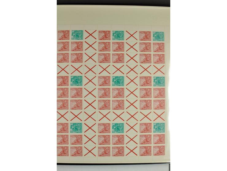 1955/90, postfrische Sammlung der Markenheftchenbogen 1-21 mit verschiedenen Zähnungs-Varianten und Plattenfehler, dabei MHB 