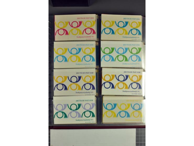 1972/90, postfrische Sammlung der Sondermarken-Heftchen, dabei SMHD V 1 a, 1 a bis e, 2 a, 2 b, 6 in verschiedenen besseren V