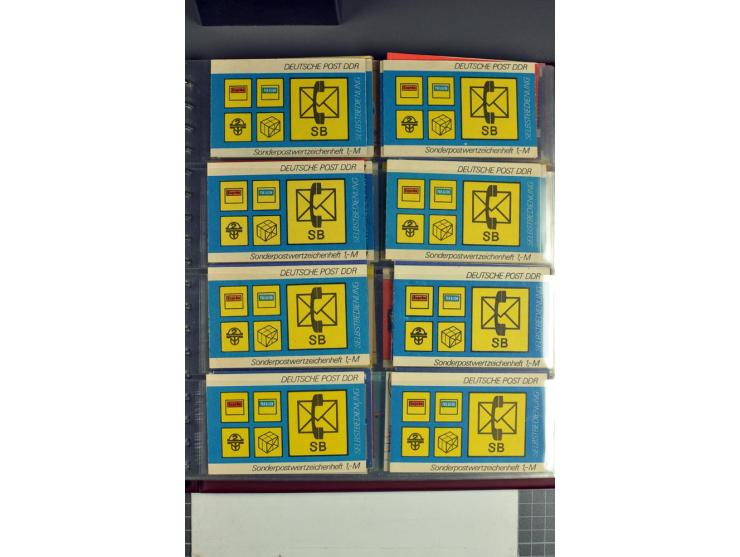 1972/90, postfrische Sammlung der Sondermarken-Heftchen, dabei SMHD V 1 a, 1 a bis e, 2 a, 2 b, 6 in verschiedenen besseren V