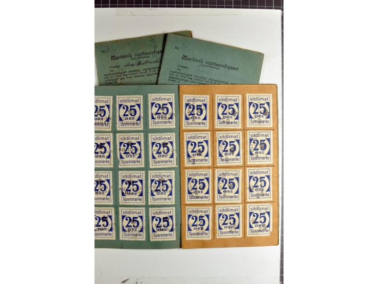 1939, Postsparmarken, etwa 2700 Stück in 87 Sparheften, beide Wertstufen und verschiedene Stempel