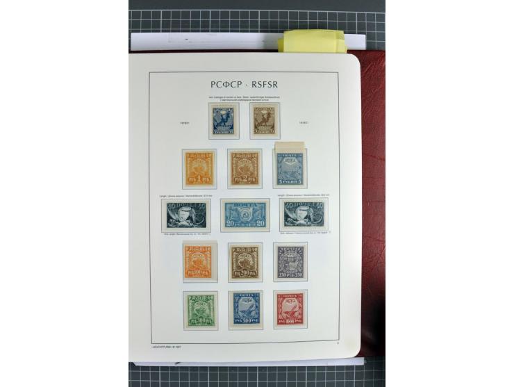 1866/2012, postfrische Sammlung mit einigen wenigen ungebrauchten, in den Hauptnummern in weiten Teilen kpl. mit u.a. Mi.-Nr.
