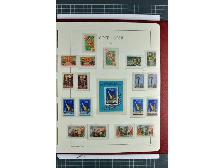1866/2012, postfrische Sammlung mit einigen wenigen ungebrauchten, in den Hauptnummern in weiten Teilen kpl. mit u.a. Mi.-Nr.