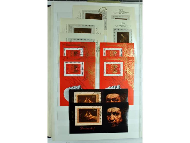 1866/2012, postfrische Sammlung mit einigen wenigen ungebrauchten, in den Hauptnummern in weiten Teilen kpl. mit u.a. Mi.-Nr.