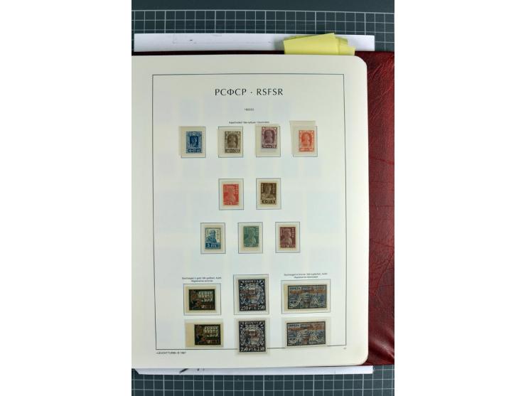 1866/2012, postfrische Sammlung mit einigen wenigen ungebrauchten, in den Hauptnummern in weiten Teilen kpl. mit u.a. Mi.-Nr.