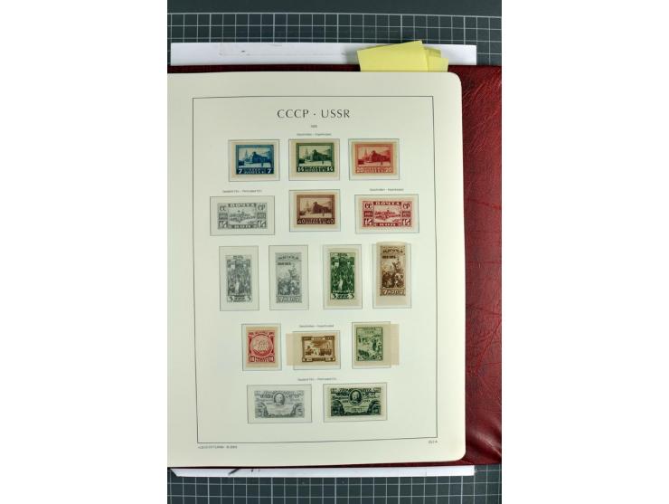 1866/2012, postfrische Sammlung mit einigen wenigen ungebrauchten, in den Hauptnummern in weiten Teilen kpl. mit u.a. Mi.-Nr.