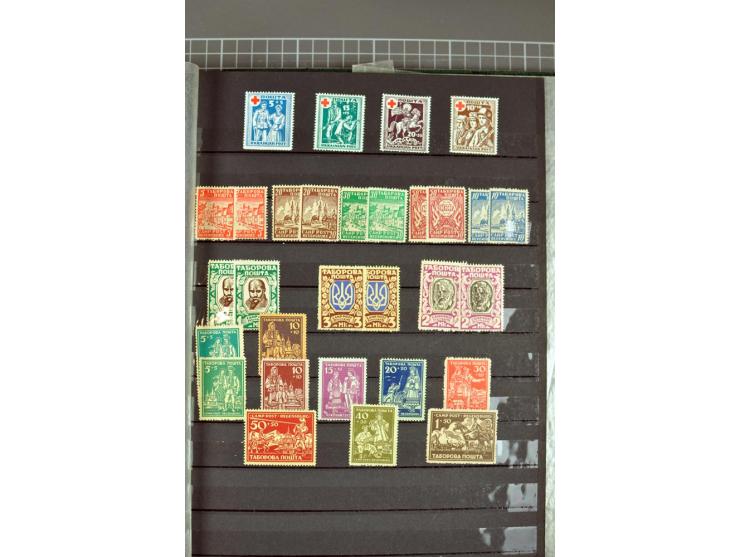 1863/1923, umfangreiche ungebrauchte/postfrische und gestempelte Sammlung mit einigen Briefen, dabei Gebührenmarken, Wenden, 