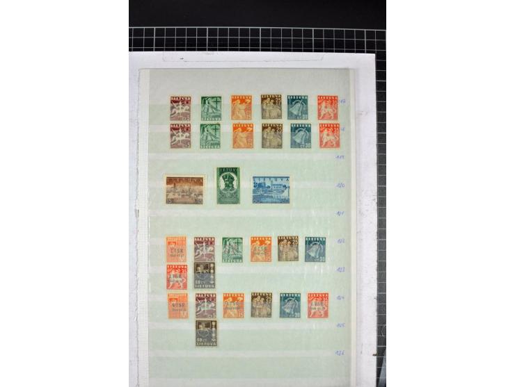 1863/1923, umfangreiche ungebrauchte/postfrische und gestempelte Sammlung mit einigen Briefen, dabei Gebührenmarken, Wenden, 
