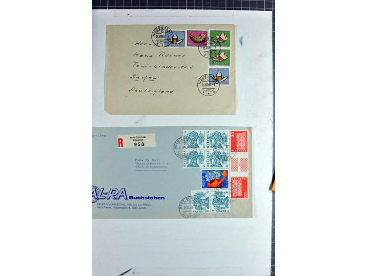 1852/2009, sehr schöne gestempelte Sammlung mit etlichen Briefen, vor 1900 gut besetzt mit verschiedenen Farben und Zähnungen