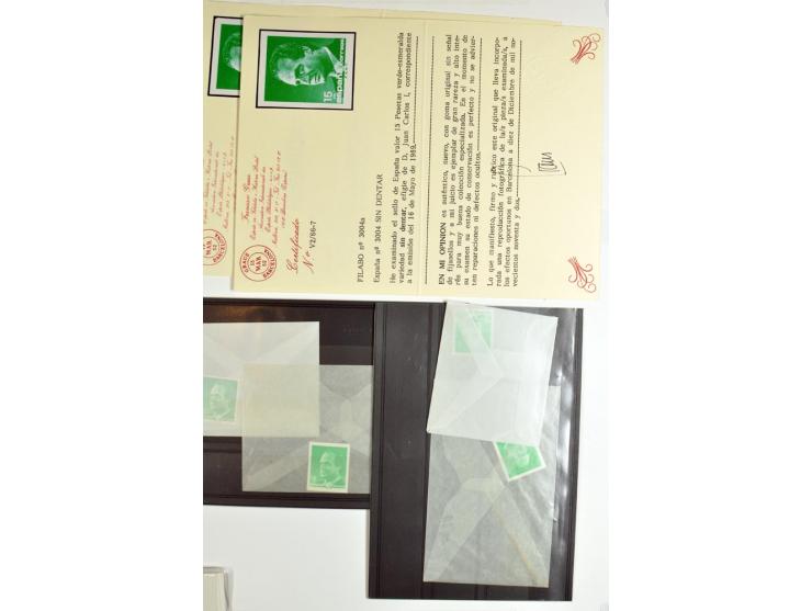 1930/89 (ca.), postfrische Partie von etwa 640 Abarten, dabei ungezähnte Marken, Farbfehldrucke, fehlende Farben, etc.; viele