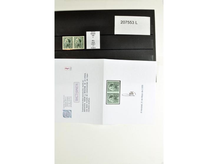1930/89 (ca.), postfrische Partie von etwa 640 Abarten, dabei ungezähnte Marken, Farbfehldrucke, fehlende Farben, etc.; viele
