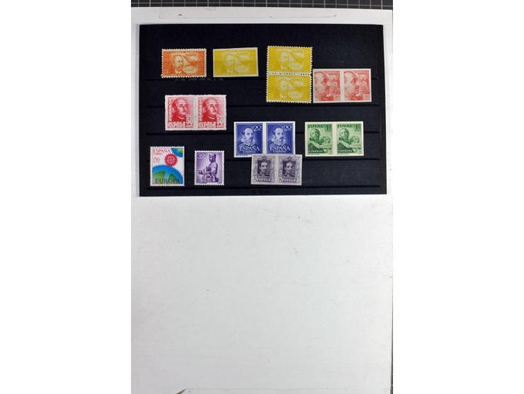 1930/67 (ca.), postfrische kleine Partie seltener Abarten und Probedrucke, teils 2 Befunde Grauss AIEP, insgesamt 16 Werte