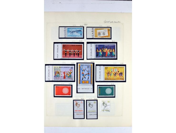 1863/1969, postfrische, ungebrauchte und etwas gestempelte Sammlung mit einer Vielzahl guter Werte und Sätze, Käferaufdrucke 