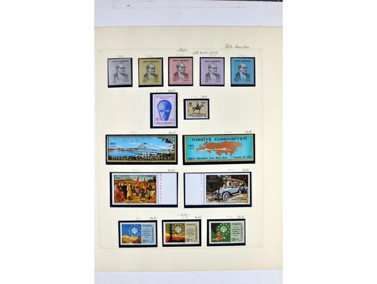 1863/1969, postfrische, ungebrauchte und etwas gestempelte Sammlung mit einer Vielzahl guter Werte und Sätze, Käferaufdrucke 