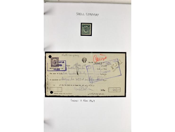 1900/44 (ca.), ägyptische und sudanesische Perfins, umfangreiche Sammlung in 2 Ordnern mit einer Vielzahl voll Lochungen vers