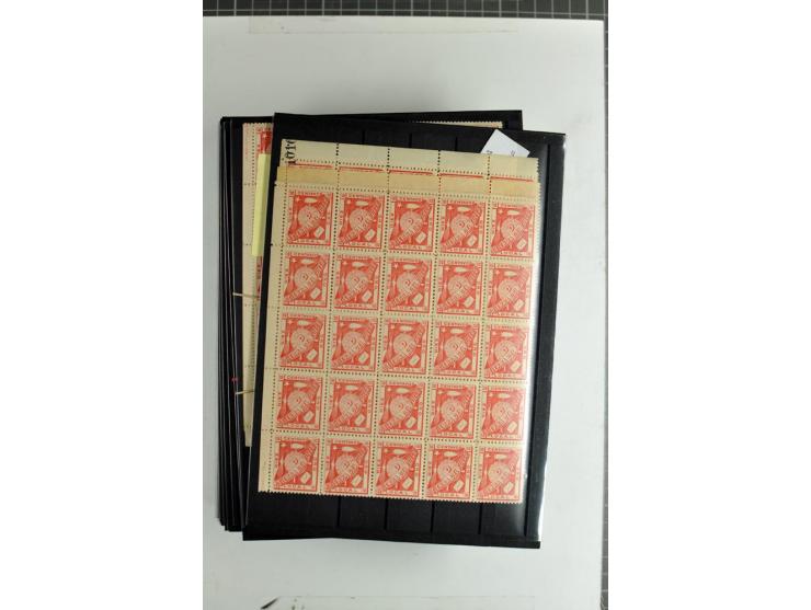 TIERRA DEL FUEGO: 1891, Privatpost Popper 10 C. rot, ca. 3500 Stück, meist in Bogenteilen und gefalteten Bogen, postfrisch (M