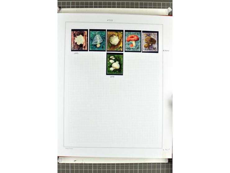1885/2006, postfrische, ungebrauchte und gestempelte Sammlung mit besseren Ausgaben