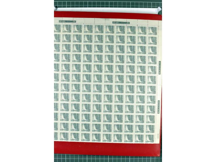 1885/2006, postfrische, ungebrauchte und gestempelte Sammlung mit besseren Ausgaben