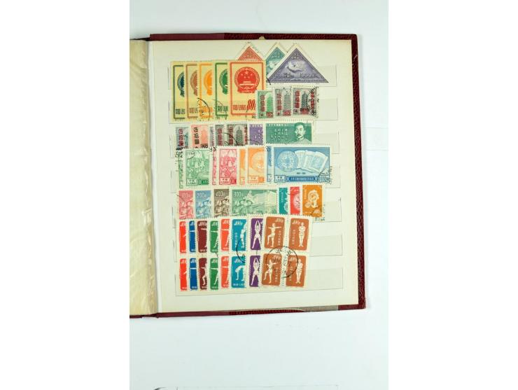1923/90, postfrische, ungebrauchte und gestempelte Partie in 7 Einsteckbüchern