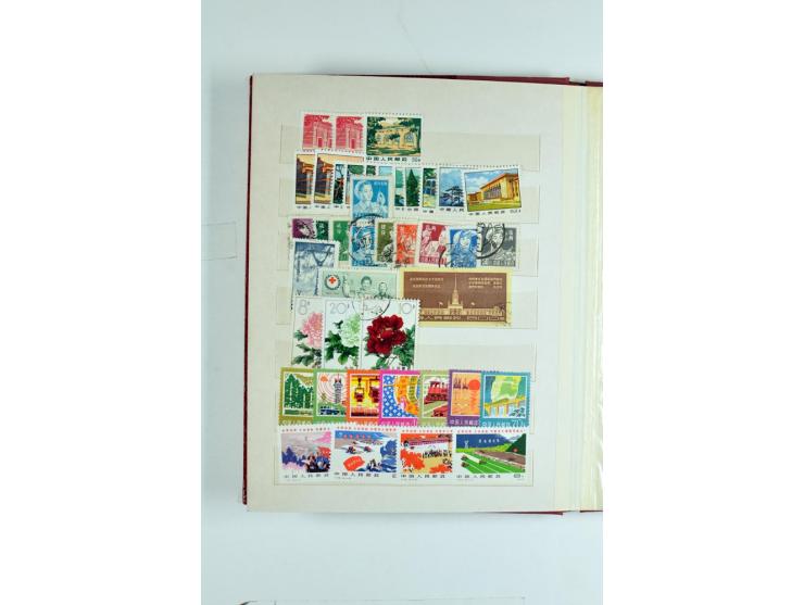 1923/90, postfrische, ungebrauchte und gestempelte Partie in 7 Einsteckbüchern