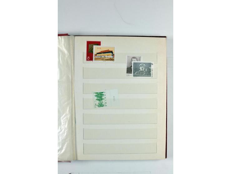 1923/90, postfrische, ungebrauchte und gestempelte Partie in 7 Einsteckbüchern