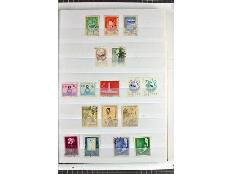 1949/68, gestempelte Sammlung mit u.a. Mi.-Nr. 648-55, 744-59, 982-84, 990-92 (2), 995-1008 (2), 1010-17, 1020-24 (5er-Streif