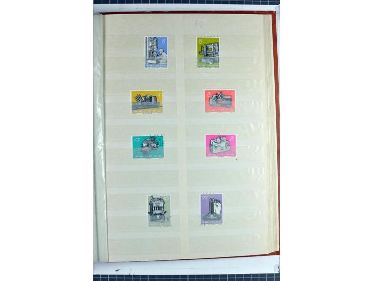 1949/68, gestempelte Sammlung mit u.a. Mi.-Nr. 648-55, 744-59, 982-84, 990-92 (2), 995-1008 (2), 1010-17, 1020-24 (5er-Streif