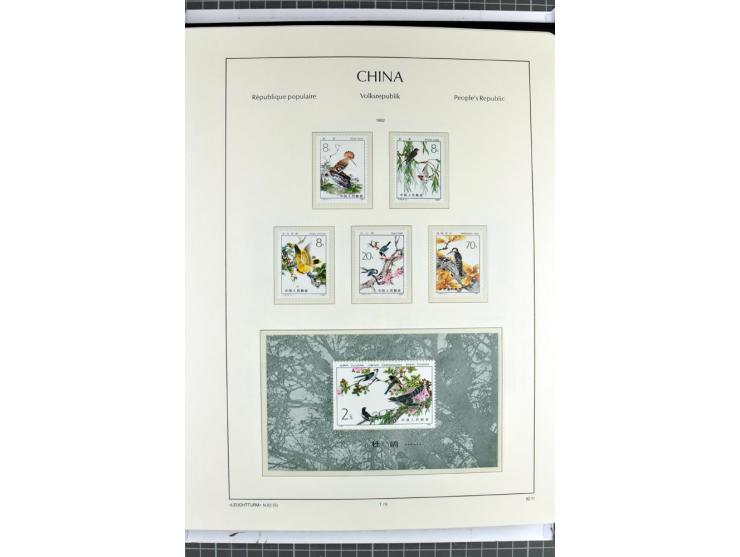 1982/2004, postfrische, in den Hauptnummern anscheinend kpl. Sammlung, dazu ältere Doubletten mit u.a. Bl.20 und 22, Markenhe