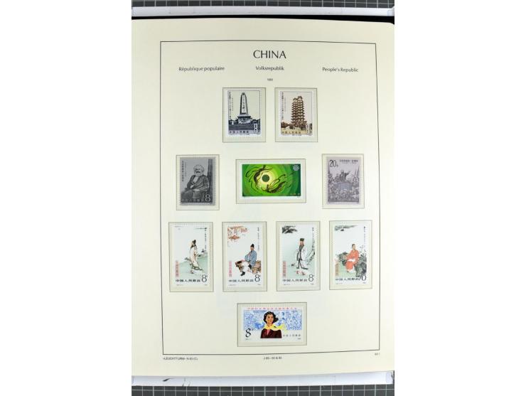1982/2004, postfrische, in den Hauptnummern anscheinend kpl. Sammlung, dazu ältere Doubletten mit u.a. Bl.20 und 22, Markenhe