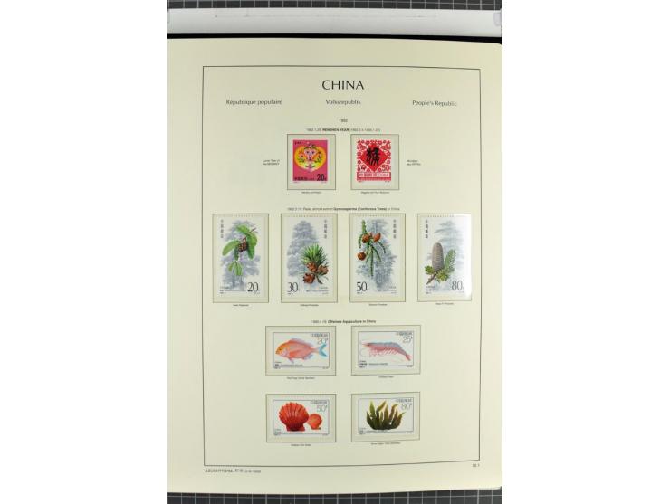 1982/2004, postfrische, in den Hauptnummern anscheinend kpl. Sammlung, dazu ältere Doubletten mit u.a. Bl.20 und 22, Markenhe