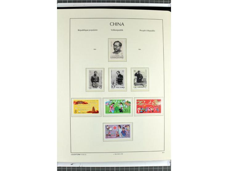 1982/2004, postfrische, in den Hauptnummern anscheinend kpl. Sammlung, dazu ältere Doubletten mit u.a. Bl.20 und 22, Markenhe