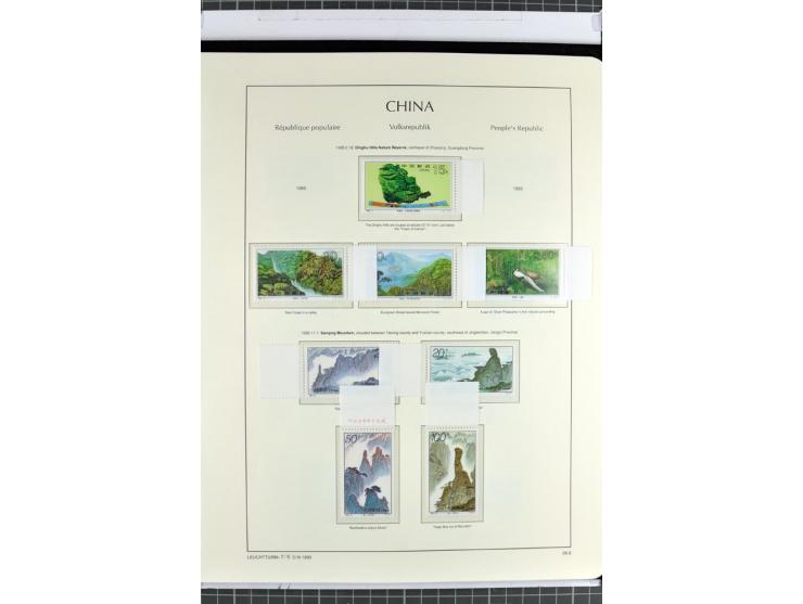 1982/2004, postfrische, in den Hauptnummern anscheinend kpl. Sammlung, dazu ältere Doubletten mit u.a. Bl.20 und 22, Markenhe