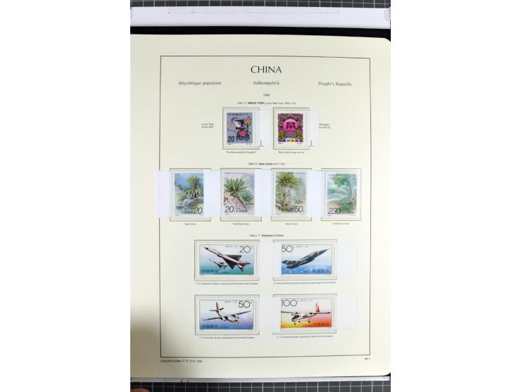 1982/2004, postfrische, in den Hauptnummern anscheinend kpl. Sammlung, dazu ältere Doubletten mit u.a. Bl.20 und 22, Markenhe