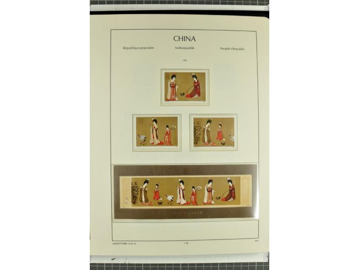 1982/2004, postfrische, in den Hauptnummern anscheinend kpl. Sammlung, dazu ältere Doubletten mit u.a. Bl.20 und 22, Markenhe
