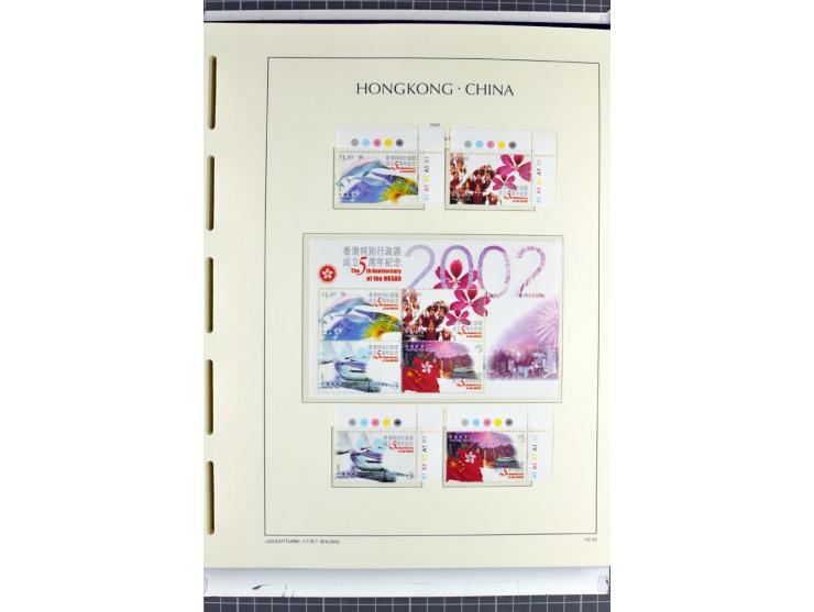 1982/2004, postfrische, in den Hauptnummern anscheinend kpl. Sammlung, dazu ältere Doubletten mit u.a. Bl.20 und 22, Markenhe