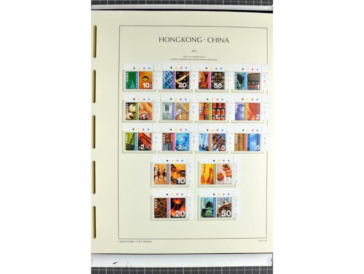 1982/2004, postfrische, in den Hauptnummern anscheinend kpl. Sammlung, dazu ältere Doubletten mit u.a. Bl.20 und 22, Markenhe