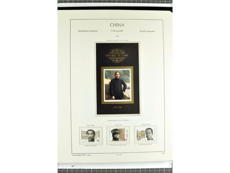 1982/2004, postfrische, in den Hauptnummern anscheinend kpl. Sammlung, dazu ältere Doubletten mit u.a. Bl.20 und 22, Markenhe