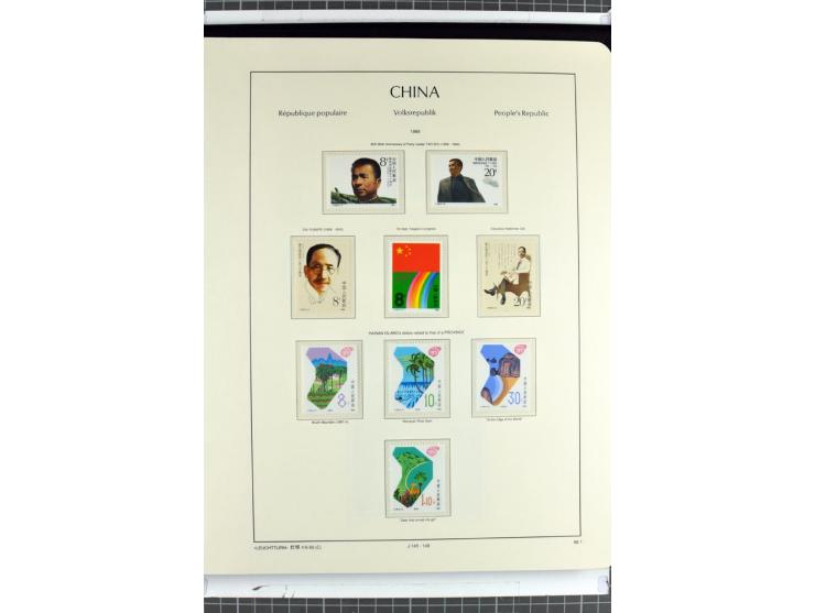 1982/2004, postfrische, in den Hauptnummern anscheinend kpl. Sammlung, dazu ältere Doubletten mit u.a. Bl.20 und 22, Markenhe